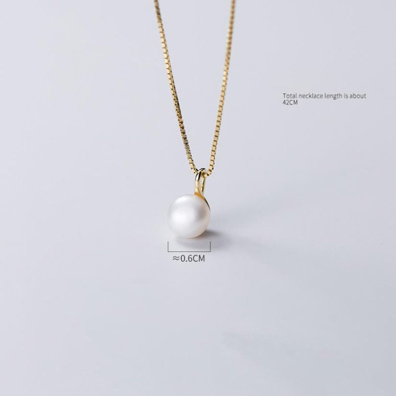 Pearl Pendant Necklace